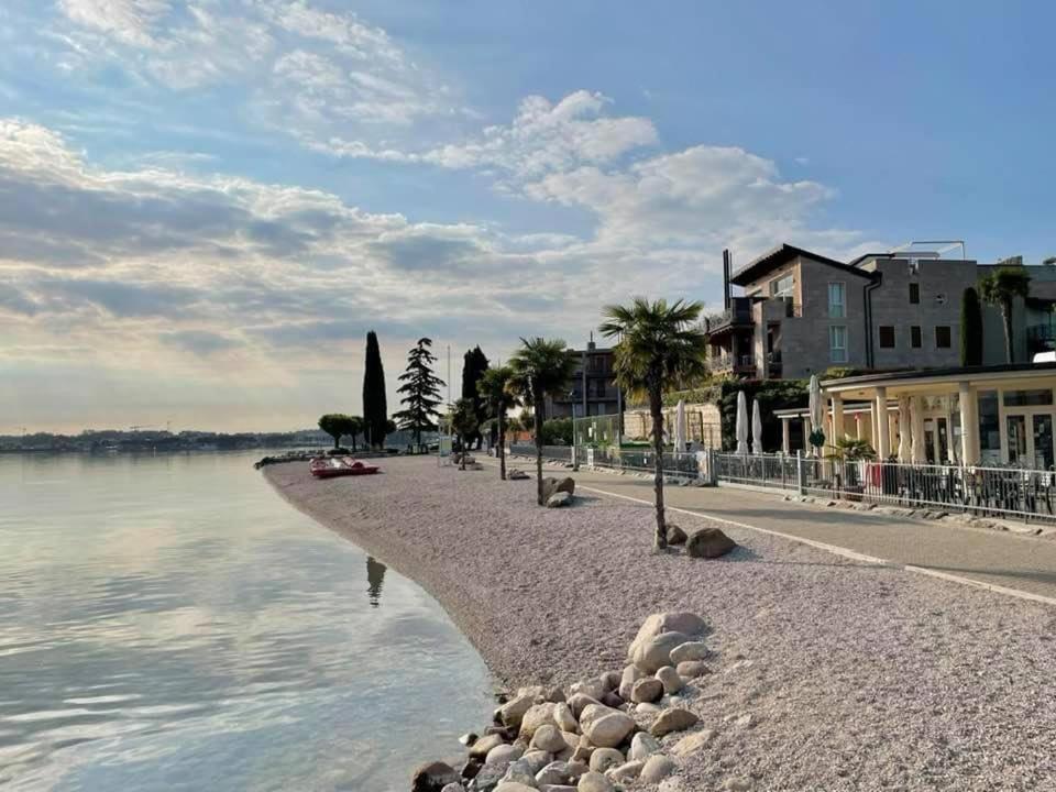 Garda Lovers Luxury Appartamento *